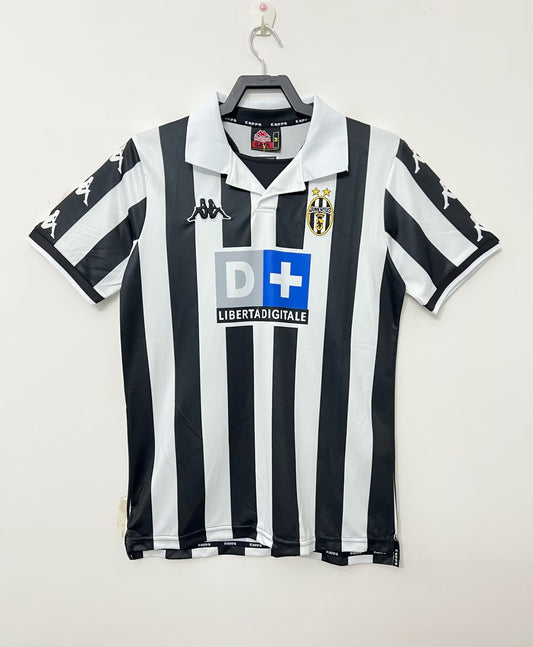 Juventus retro 1999/00