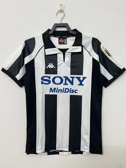 Juventus retro 1997/98