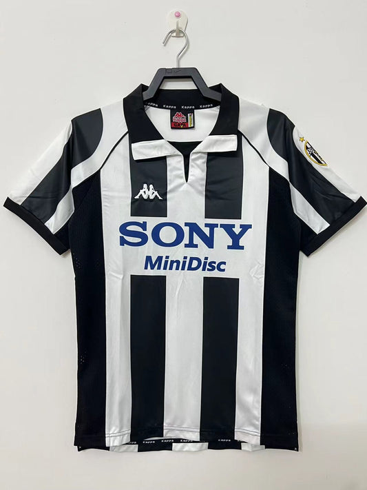 Juventus retro 1997/98