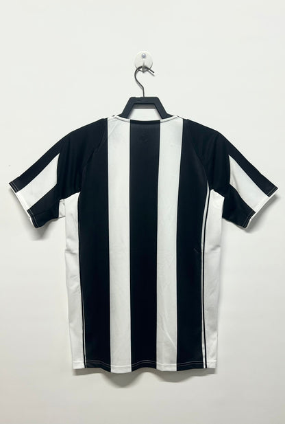 Juventus retro 2004/05