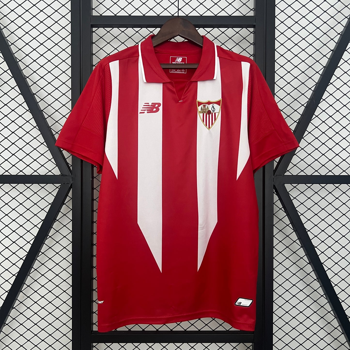 Sevilla retro 2015/16