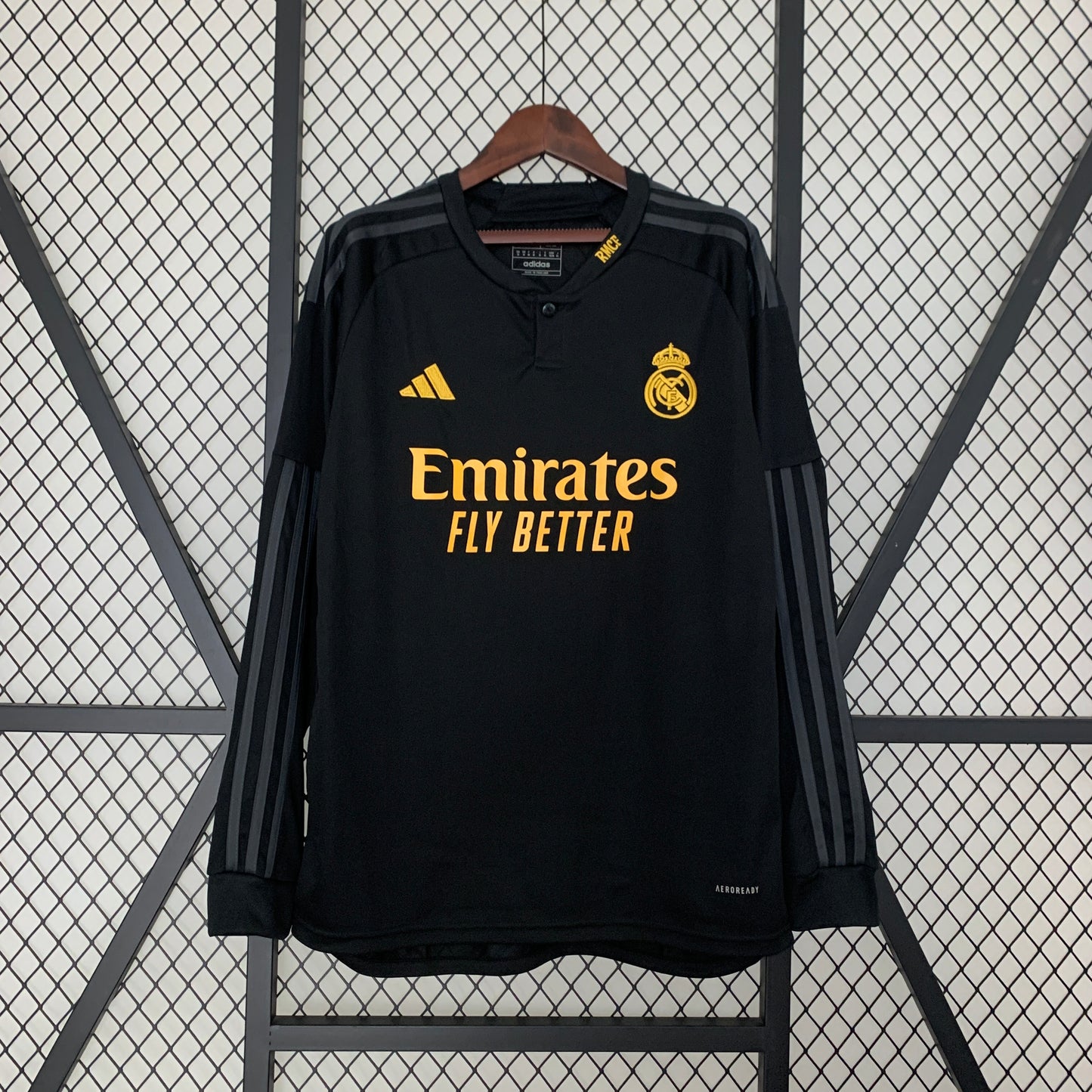 Real Madrid retro 2023/24